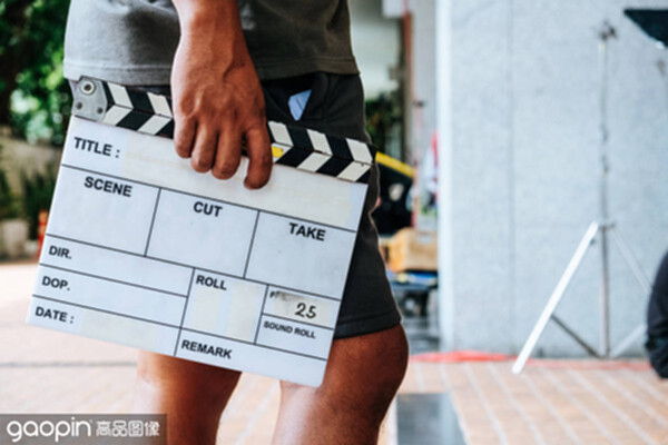 舔B拨弄深入抽插上司JAVASCRIPTJAVA水多多 非诚勿扰20110925恶灵研究所 第4张